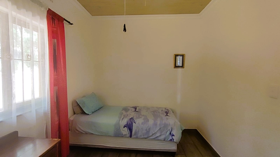 5 Bedroom Property for Sale in Marina Beach KwaZulu-Natal