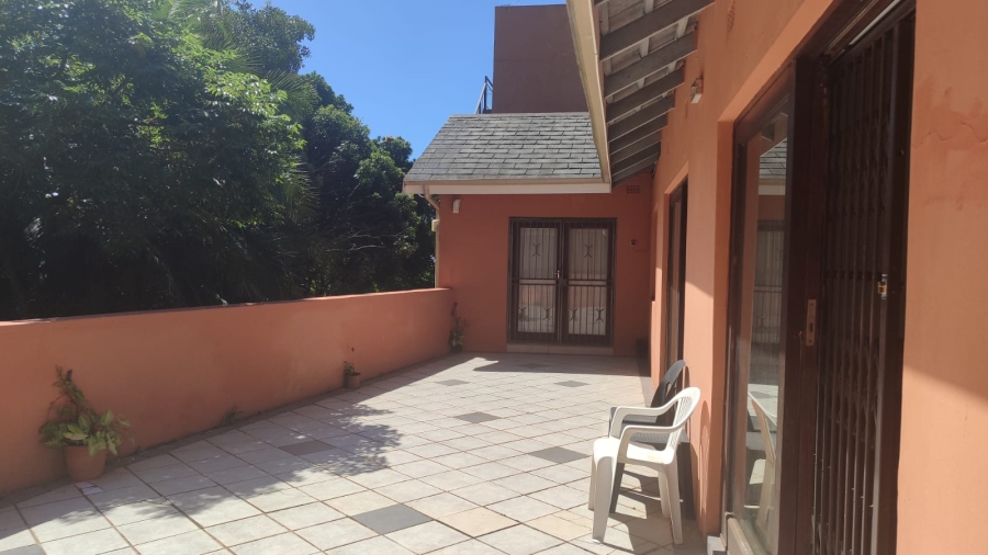 5 Bedroom Property for Sale in Marina Beach KwaZulu-Natal