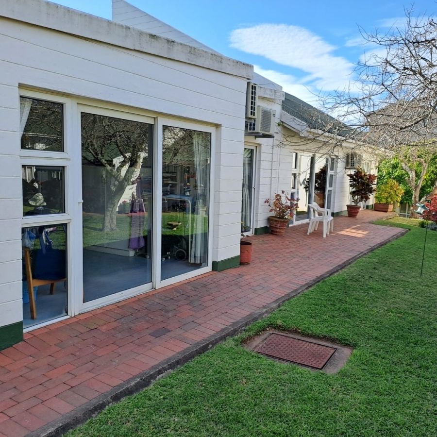 1 Bedroom Property for Sale in Scottburgh Central KwaZulu-Natal