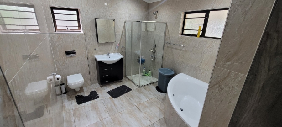 4 Bedroom Property for Sale in Shelly Beach KwaZulu-Natal