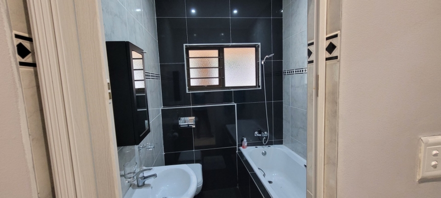 4 Bedroom Property for Sale in Shelly Beach KwaZulu-Natal