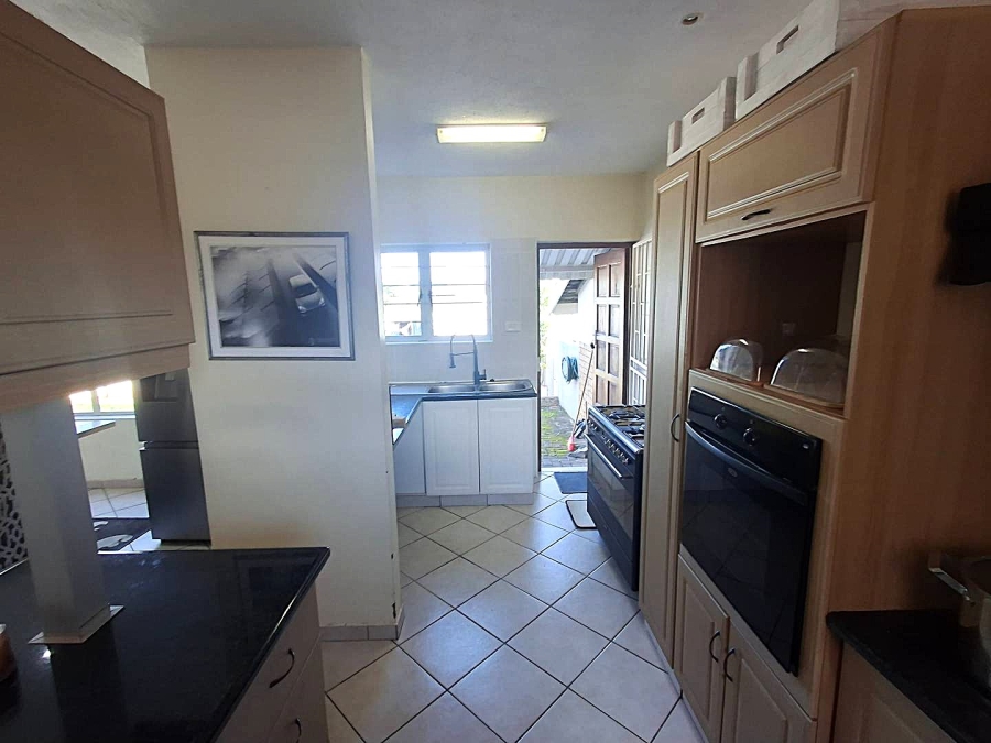 3 Bedroom Property for Sale in Margate KwaZulu-Natal
