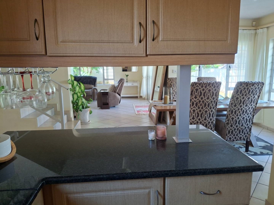 3 Bedroom Property for Sale in Margate KwaZulu-Natal