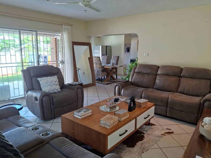 3 Bedroom Property for Sale in Margate KwaZulu-Natal