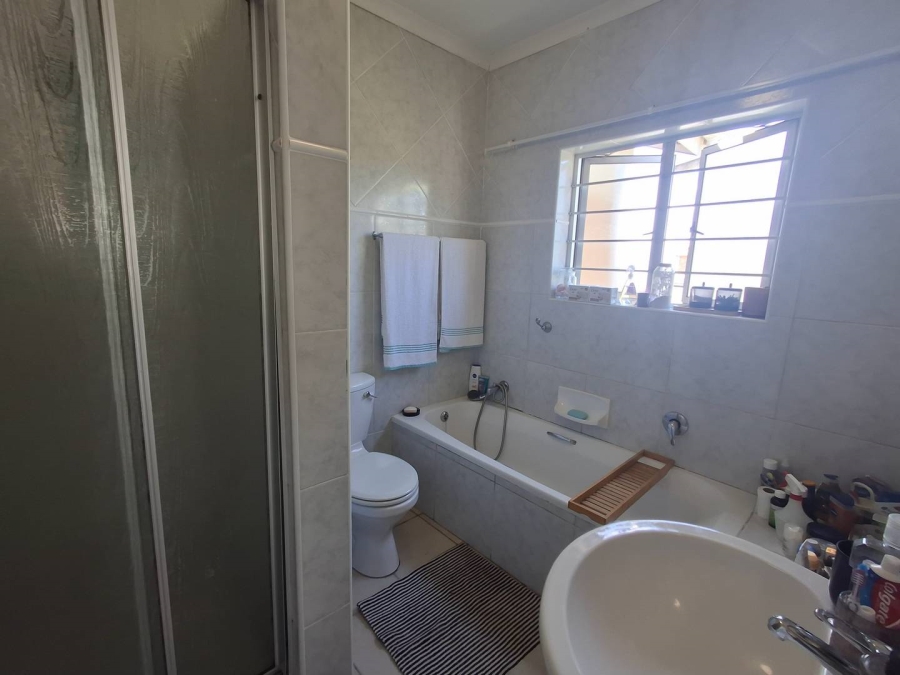 3 Bedroom Property for Sale in Margate KwaZulu-Natal