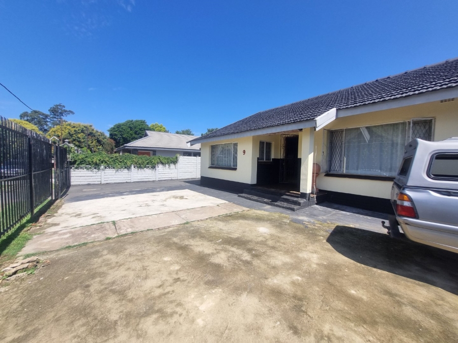 4 Bedroom Property for Sale in Prestbury KwaZulu-Natal