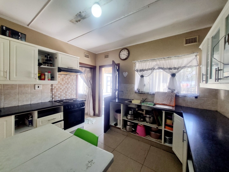 4 Bedroom Property for Sale in Prestbury KwaZulu-Natal