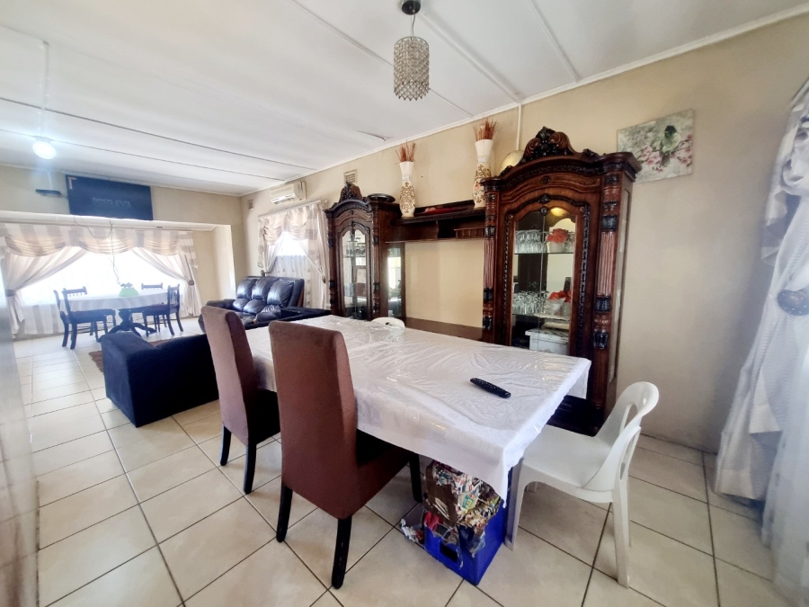 4 Bedroom Property for Sale in Prestbury KwaZulu-Natal