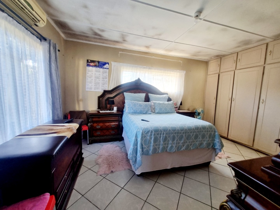 4 Bedroom Property for Sale in Prestbury KwaZulu-Natal