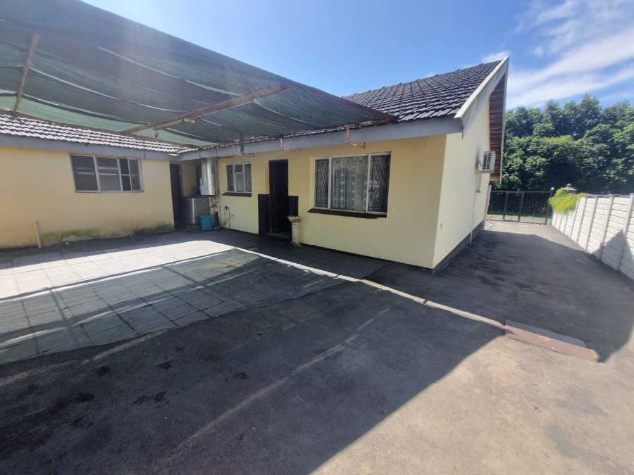4 Bedroom Property for Sale in Prestbury KwaZulu-Natal