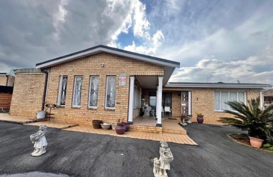  Bedroom Property for Sale in Northdale KwaZulu-Natal