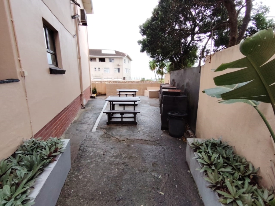 1 Bedroom Property for Sale in Uvongo KwaZulu-Natal