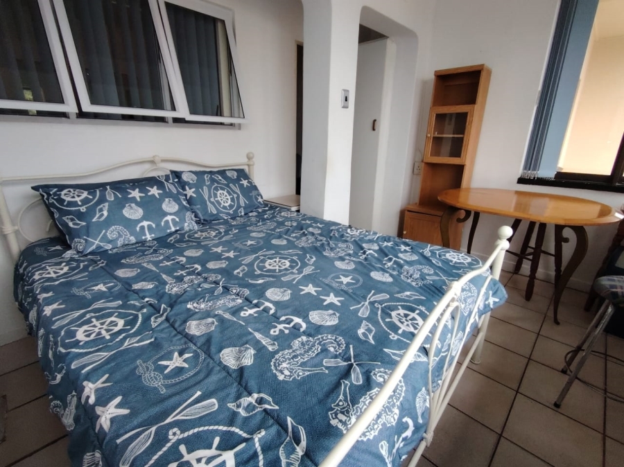 1 Bedroom Property for Sale in Uvongo KwaZulu-Natal