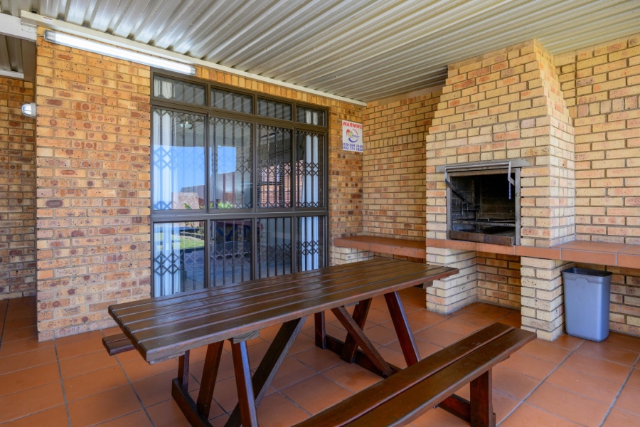 3 Bedroom Property for Sale in Hibberdene KwaZulu-Natal