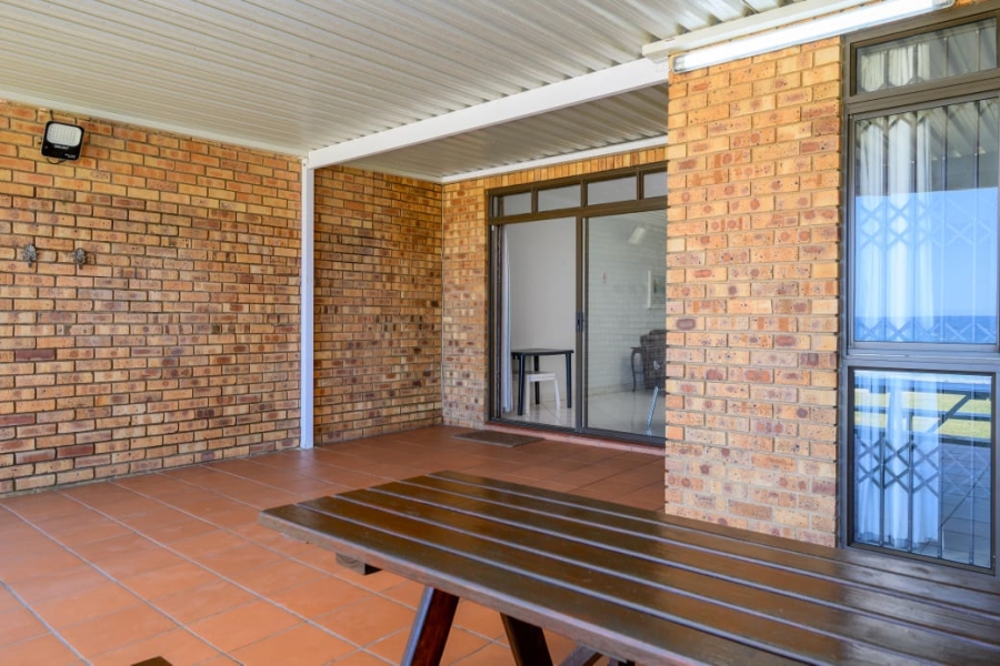 3 Bedroom Property for Sale in Hibberdene KwaZulu-Natal