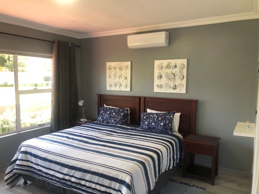 4 Bedroom Property for Sale in Southport KwaZulu-Natal