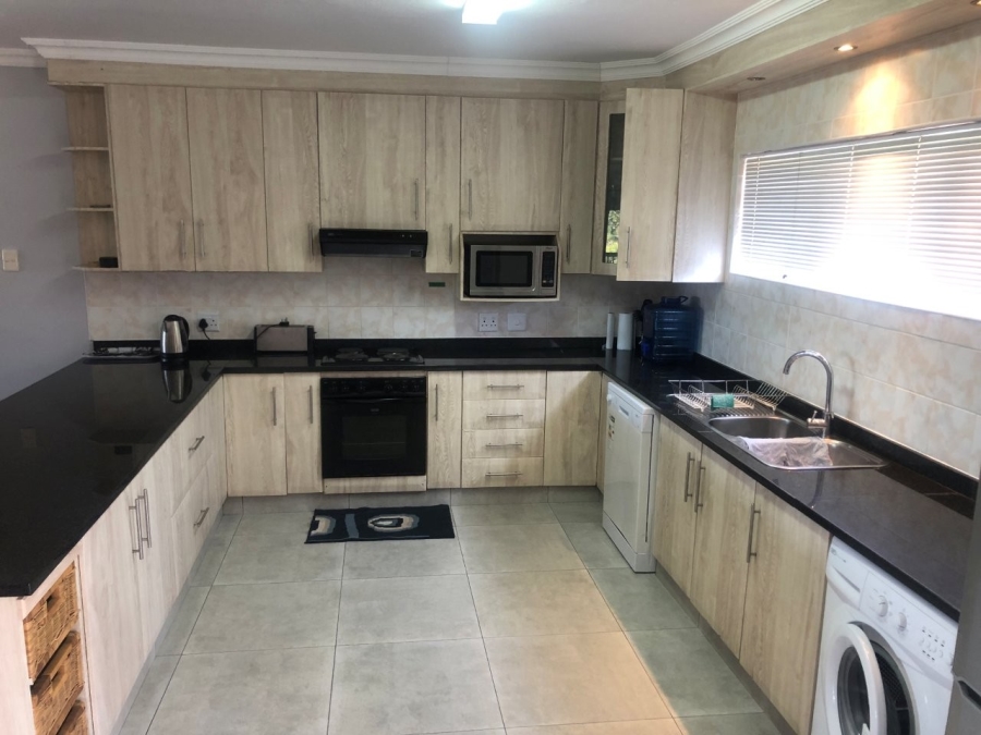 4 Bedroom Property for Sale in Southport KwaZulu-Natal