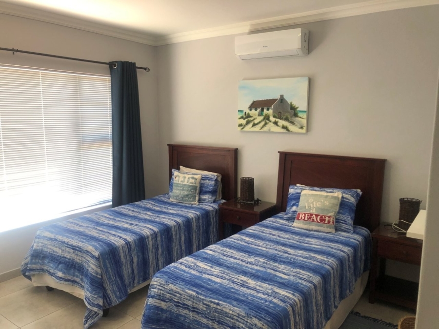 4 Bedroom Property for Sale in Southport KwaZulu-Natal