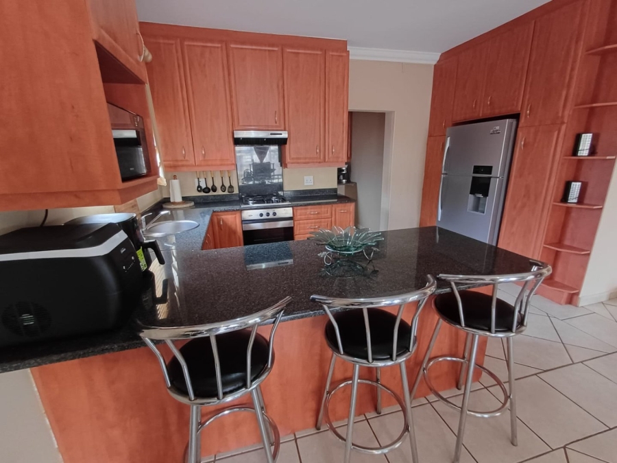 4 Bedroom Property for Sale in Ramsgate KwaZulu-Natal