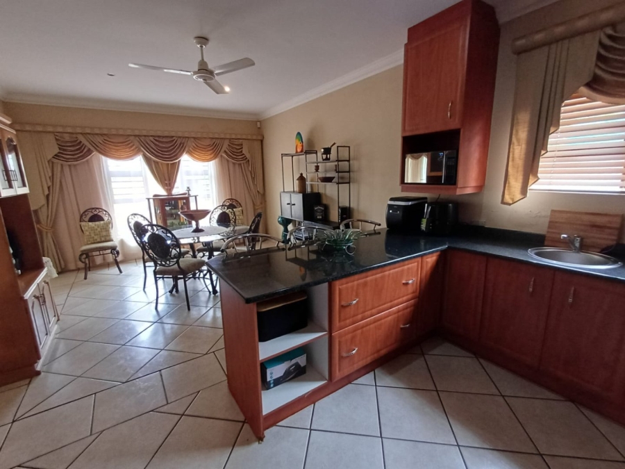 4 Bedroom Property for Sale in Ramsgate KwaZulu-Natal