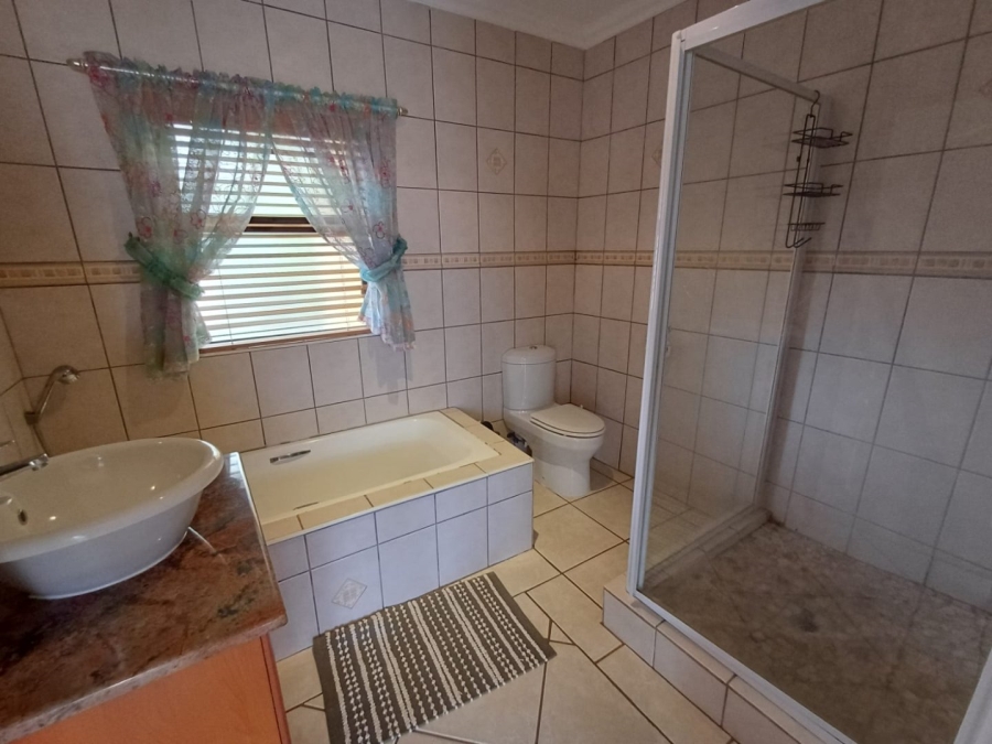 4 Bedroom Property for Sale in Ramsgate KwaZulu-Natal