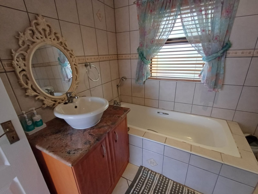 4 Bedroom Property for Sale in Ramsgate KwaZulu-Natal