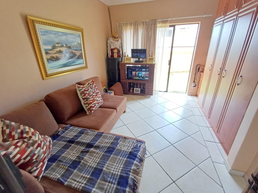 4 Bedroom Property for Sale in Ramsgate KwaZulu-Natal