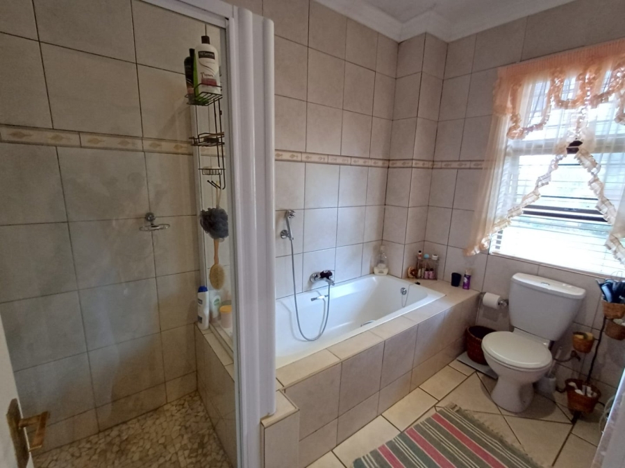 4 Bedroom Property for Sale in Ramsgate KwaZulu-Natal