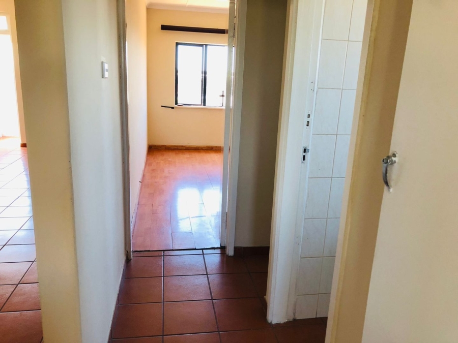 To Let 3 Bedroom Property for Rent in Windermere KwaZulu-Natal