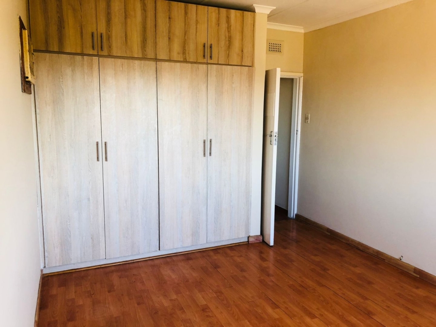 To Let 3 Bedroom Property for Rent in Windermere KwaZulu-Natal