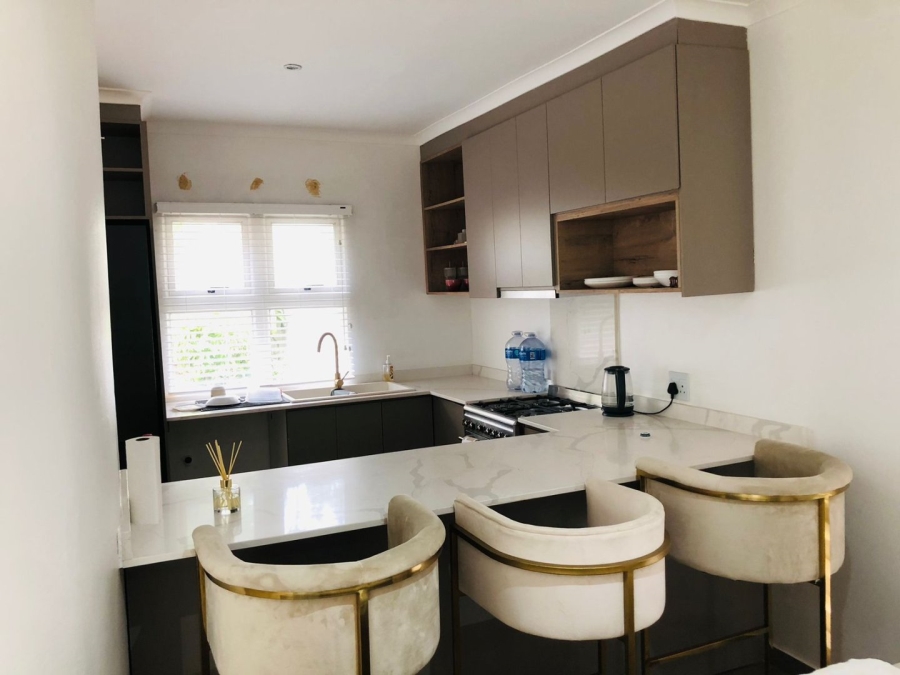 To Let 2 Bedroom Property for Rent in Sherwood KwaZulu-Natal