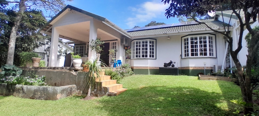 3 Bedroom Property for Sale in Umtentweni KwaZulu-Natal