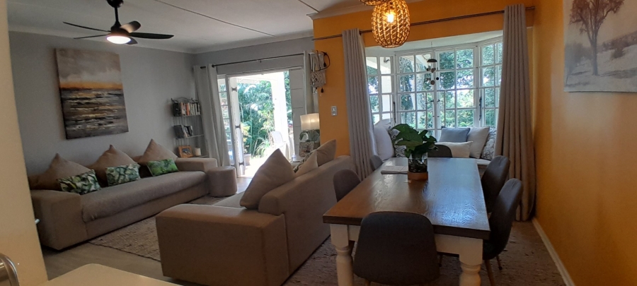 3 Bedroom Property for Sale in Umtentweni KwaZulu-Natal