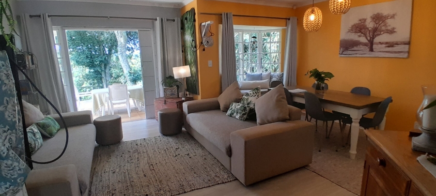 3 Bedroom Property for Sale in Umtentweni KwaZulu-Natal