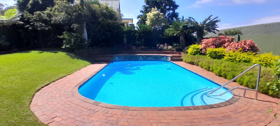 3 Bedroom Property for Sale in Umtentweni KwaZulu-Natal