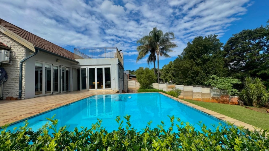 4 Bedroom Property for Sale in Signal Hill KwaZulu-Natal