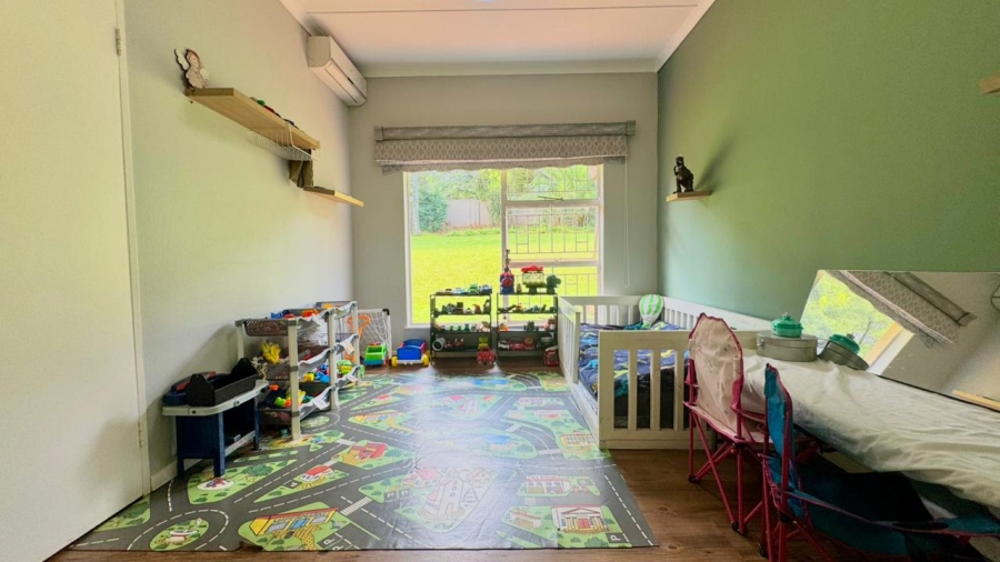 4 Bedroom Property for Sale in Signal Hill KwaZulu-Natal