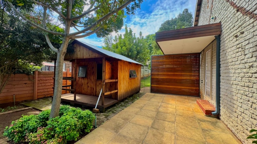 4 Bedroom Property for Sale in Signal Hill KwaZulu-Natal