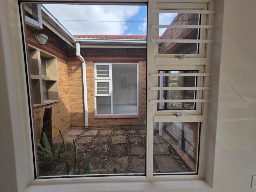 3 Bedroom Property for Sale in Aviary Hill KwaZulu-Natal