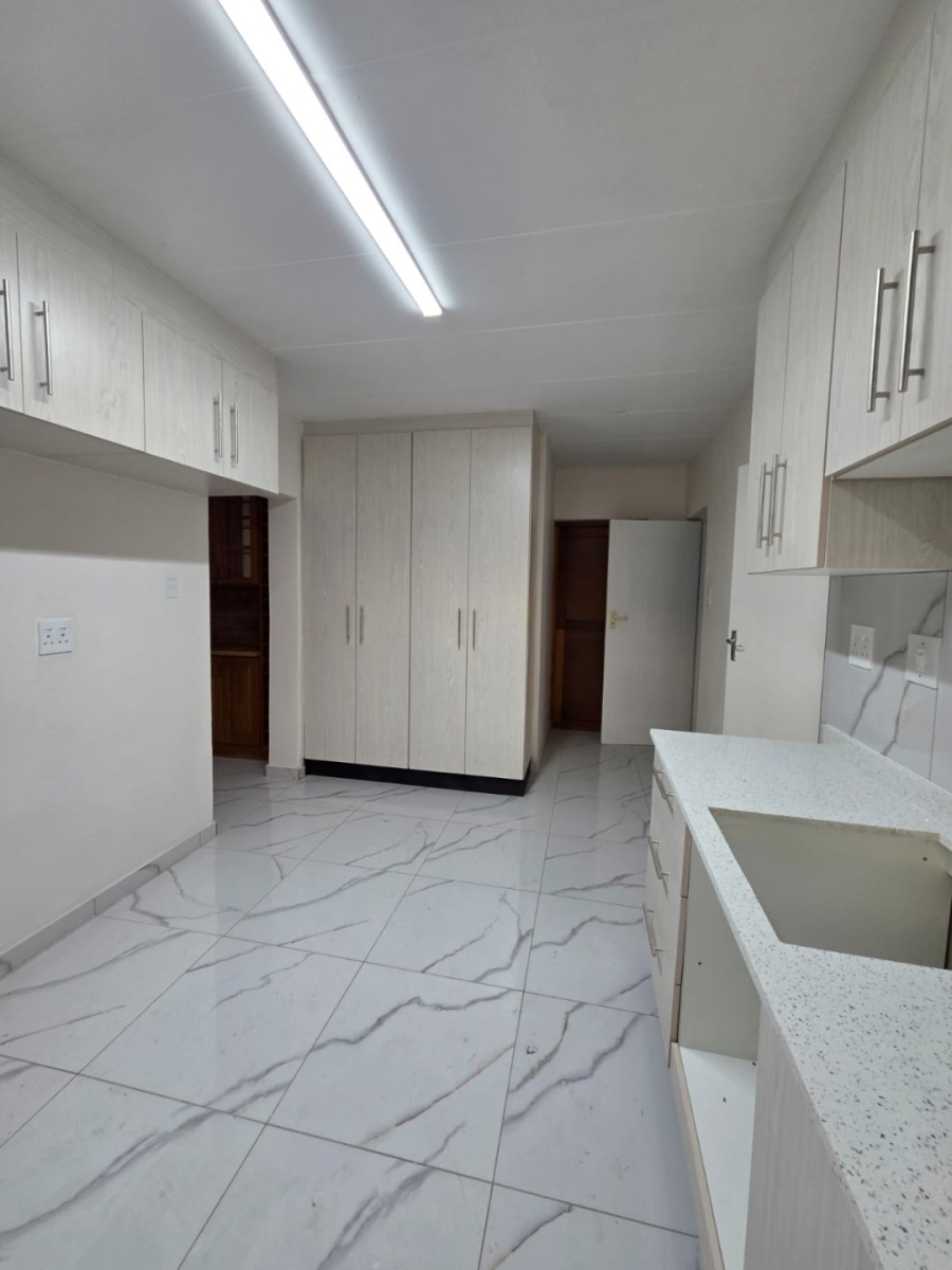 3 Bedroom Property for Sale in Aviary Hill KwaZulu-Natal