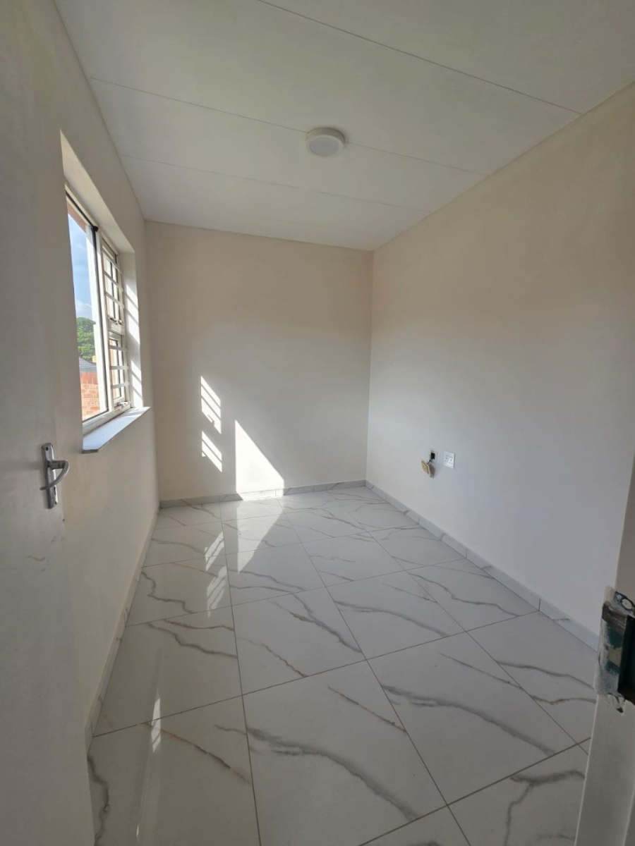 3 Bedroom Property for Sale in Aviary Hill KwaZulu-Natal
