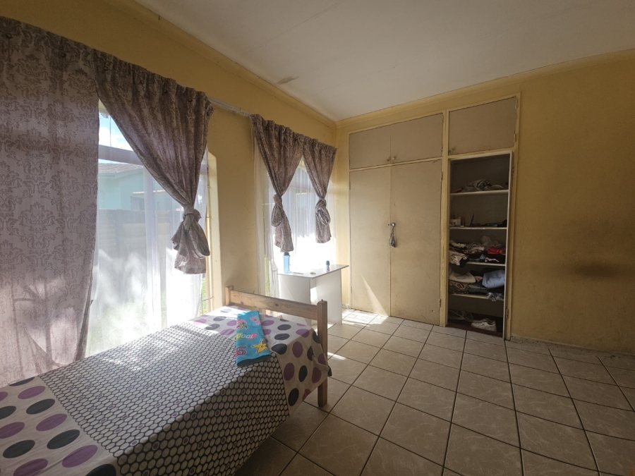 11 Bedroom Property for Sale in Barry Hertzog Park KwaZulu-Natal