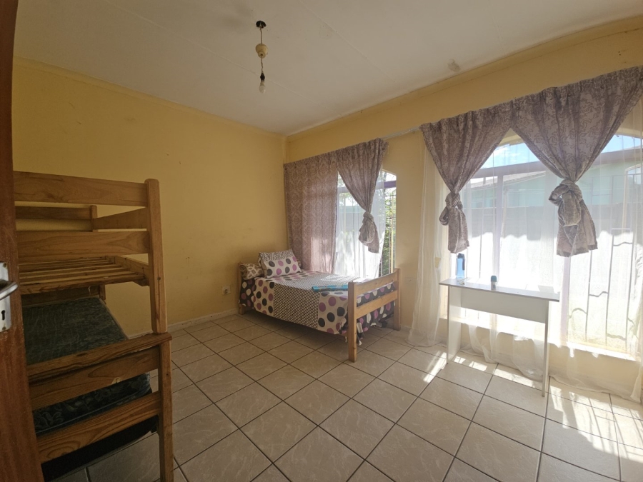 11 Bedroom Property for Sale in Barry Hertzog Park KwaZulu-Natal