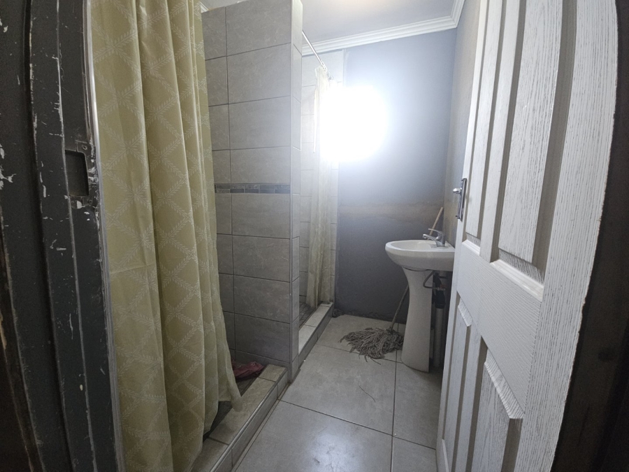 11 Bedroom Property for Sale in Barry Hertzog Park KwaZulu-Natal