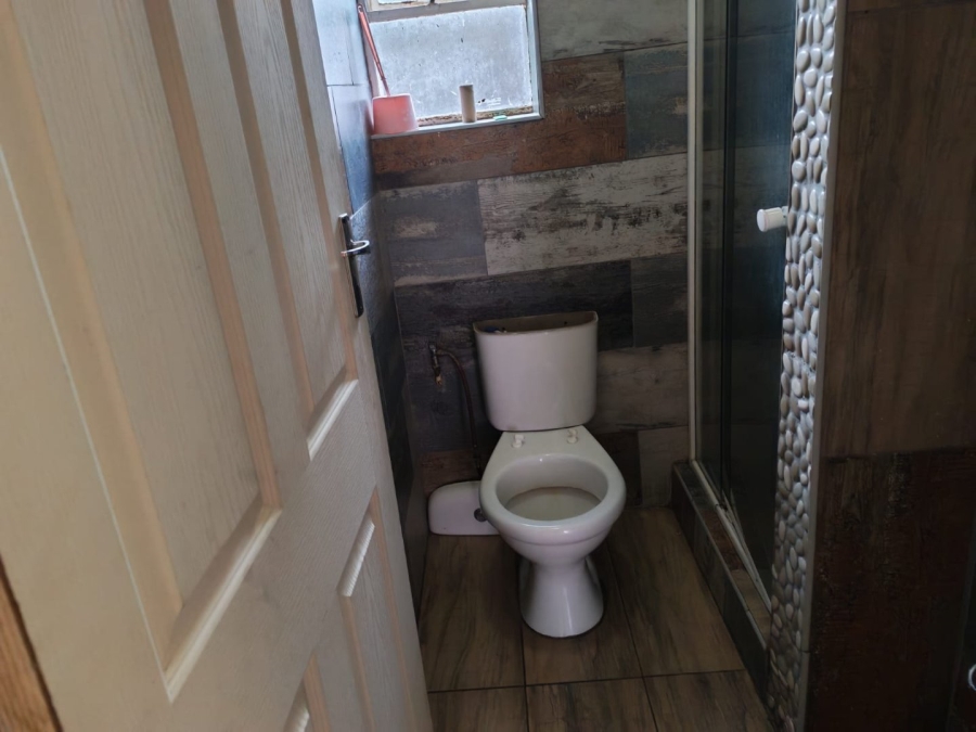 11 Bedroom Property for Sale in Barry Hertzog Park KwaZulu-Natal