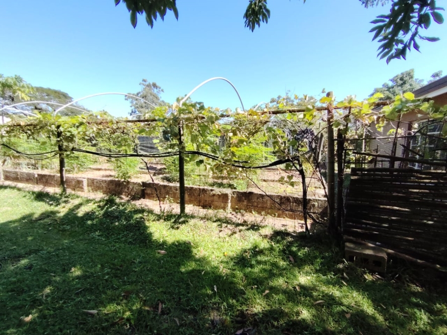 5 Bedroom Property for Sale in Uvongo KwaZulu-Natal