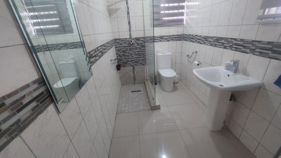 4 Bedroom Property for Sale in Bayview KwaZulu-Natal