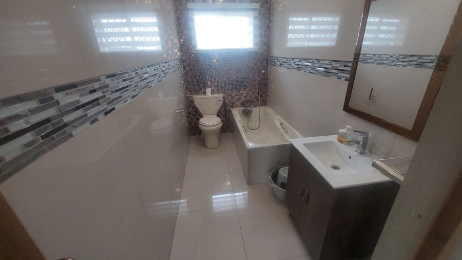 4 Bedroom Property for Sale in Bayview KwaZulu-Natal