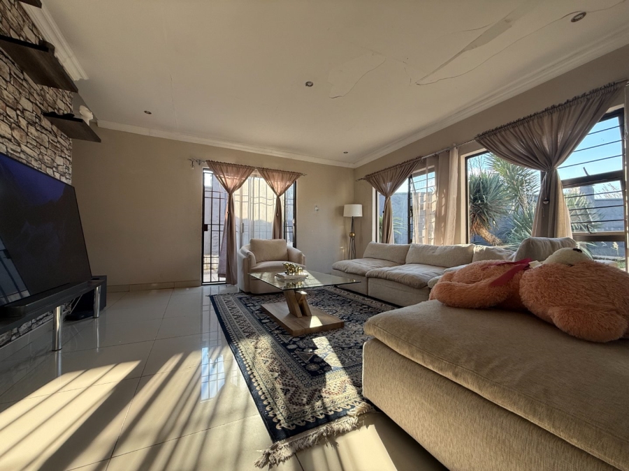 3 Bedroom Property for Sale in Amiel Park KwaZulu-Natal