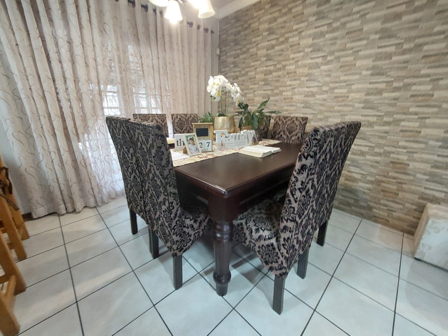 3 Bedroom Property for Sale in Bellevue KwaZulu-Natal